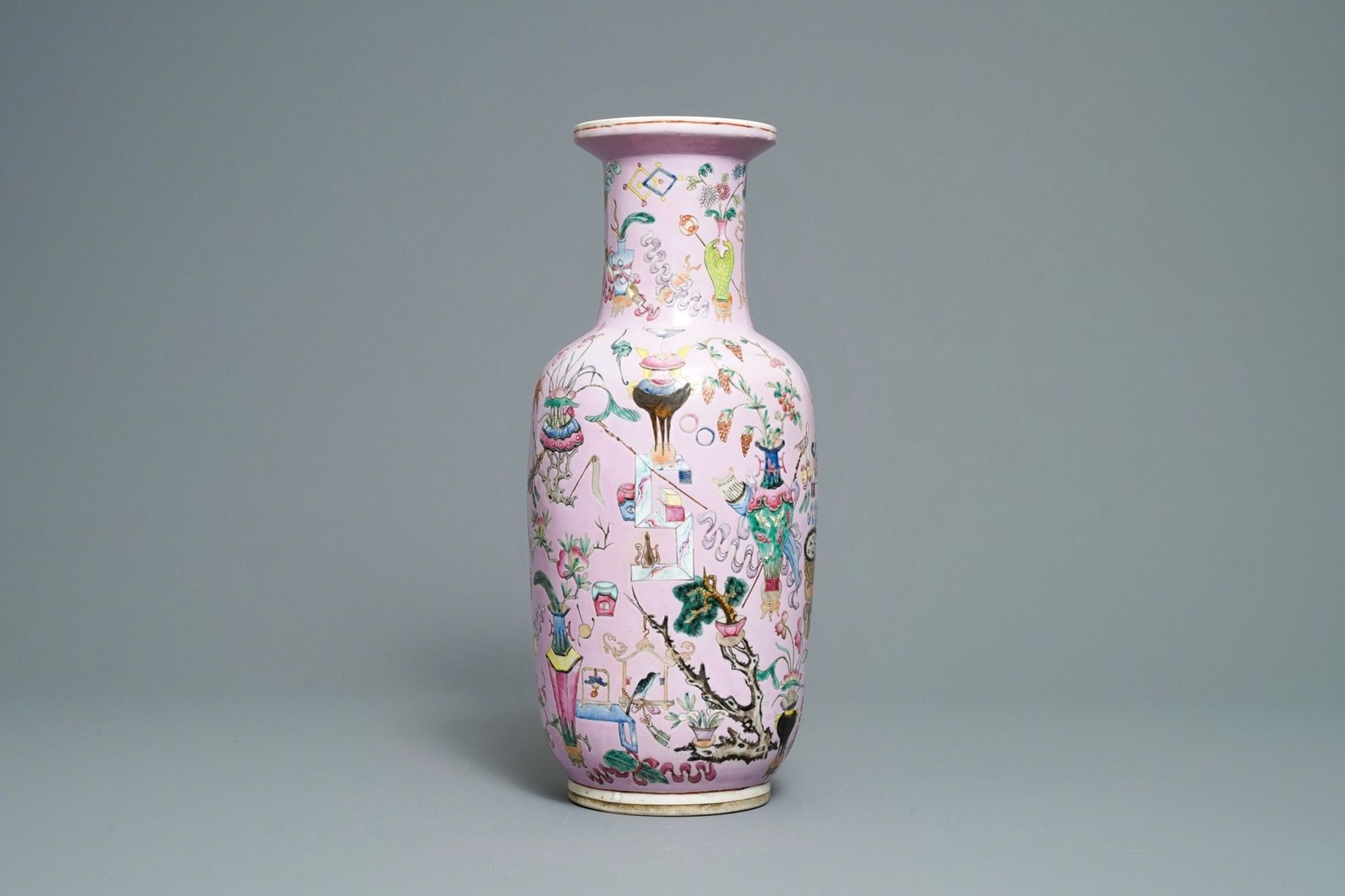 A Chinese famille rose pink-ground rouleau vase, 19th C. - Image 3 of 7