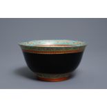 A Chinese Thai market Bencharong bowl, 19th C.