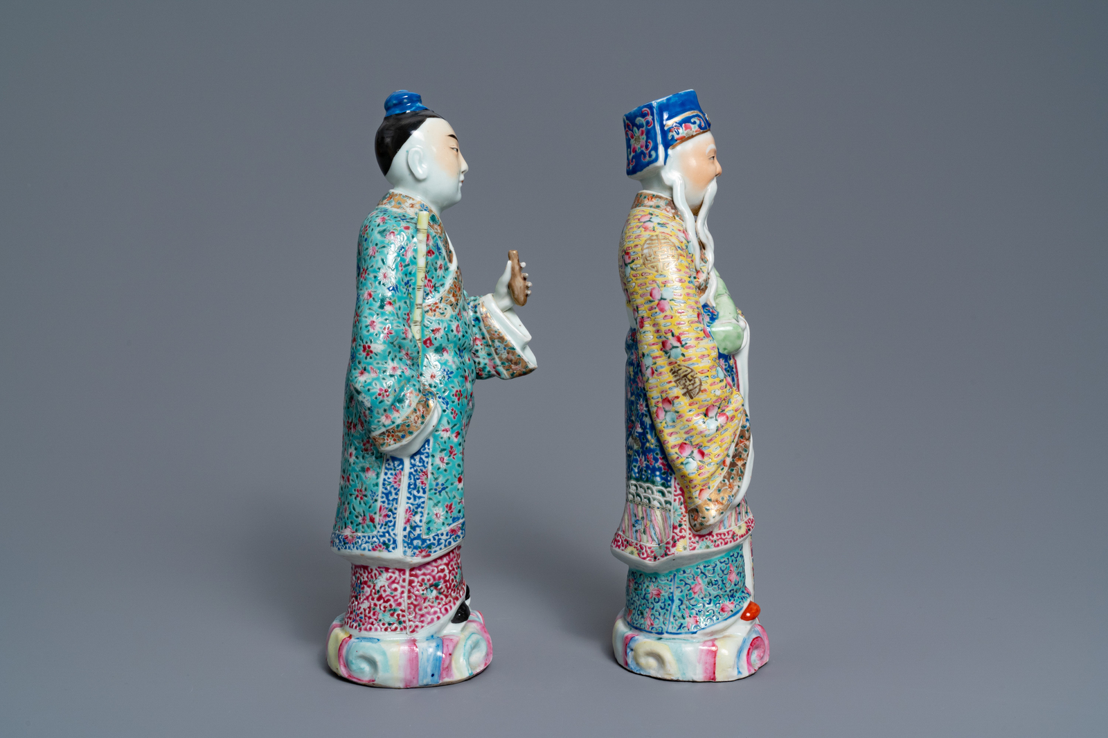 Two Chinese famille rose figures of immortals, 19/20th C. - Image 6 of 8