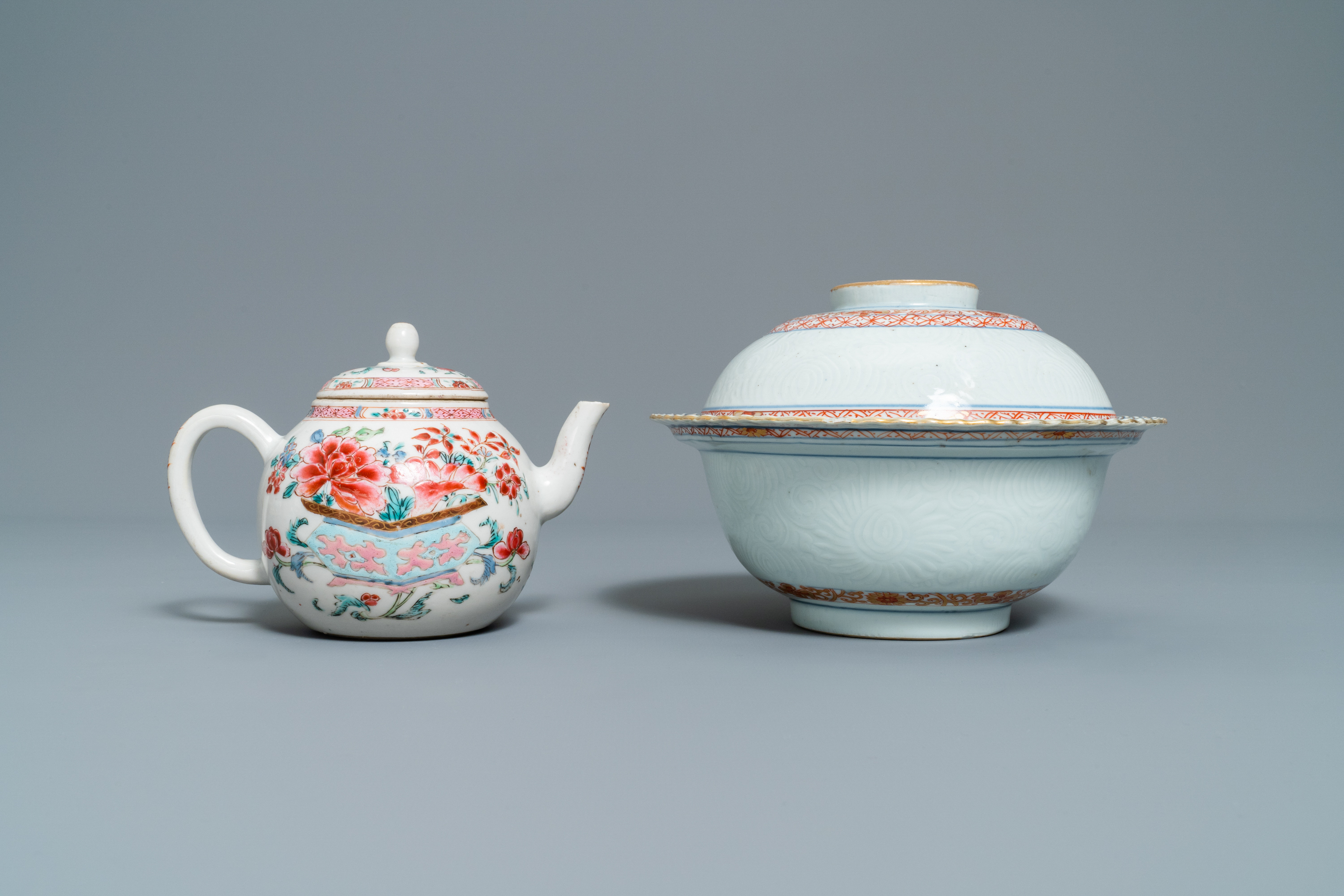 Five Chinese famille rose and iron-red wares, Kangxi/Qianlong - Image 8 of 13