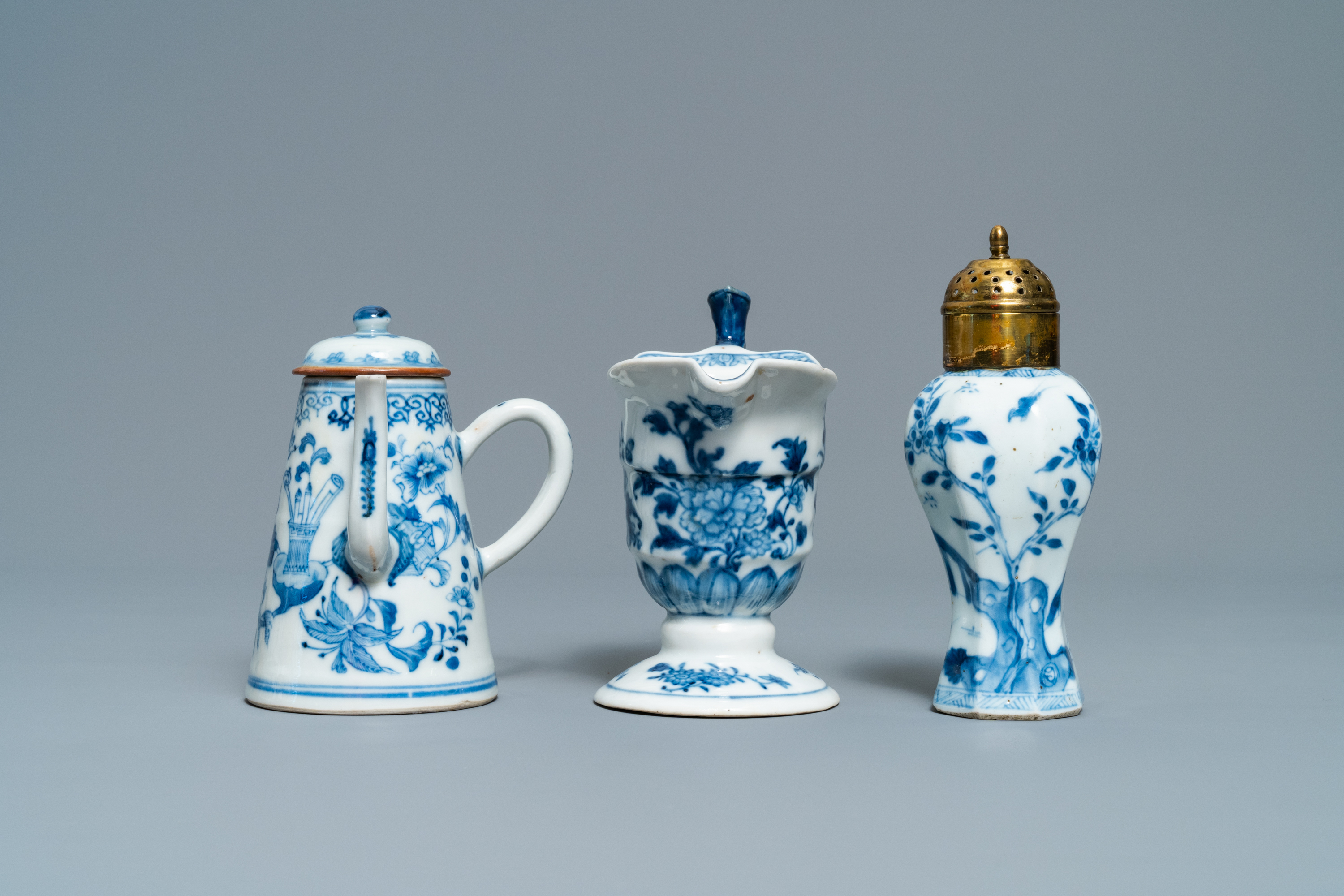 Three Chinese blue and white ewers, a teapot and a metal-mounted vase, Kangxi/Qianlong - Image 3 of 18