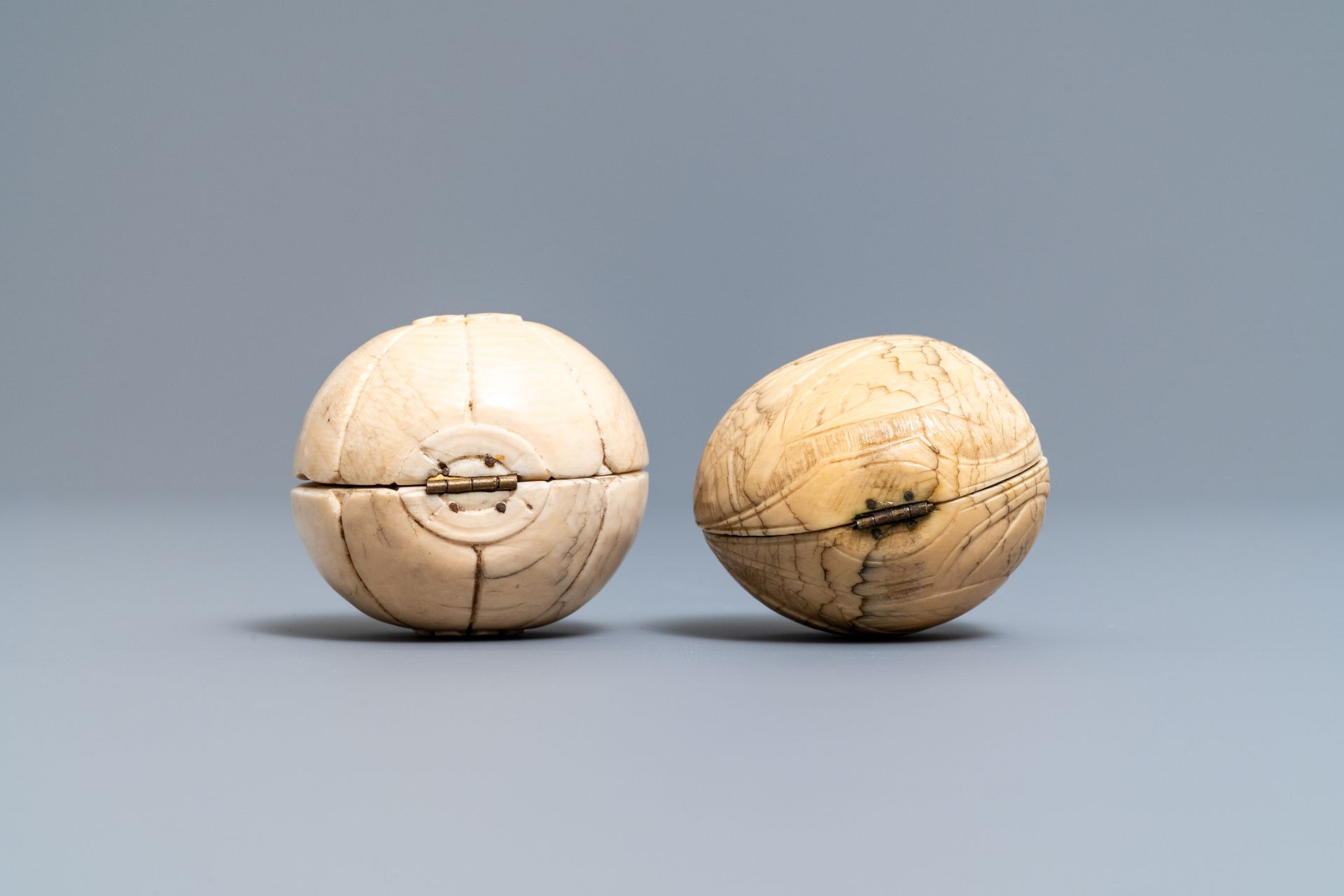 Two carved ivory diptych ball carvings, Dieppe, France, 18/19th C. - Image 5 of 7