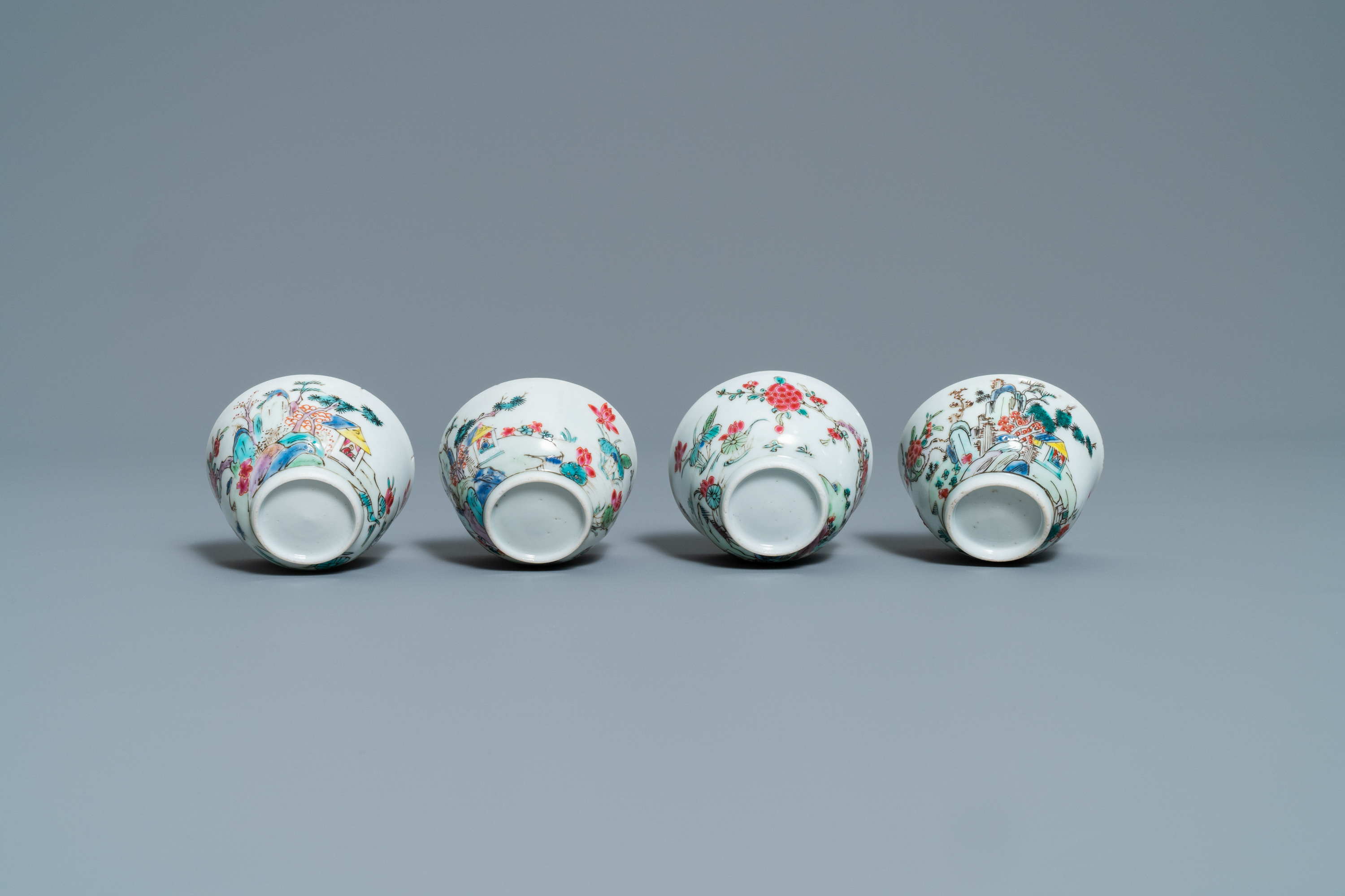 A Chinese famille rose 27-piece tea service with landscape design, Yongzheng/Qianlong - Image 15 of 33