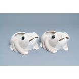 A pair of Chinese biscuit frog-shaped jardinières, 19th C.