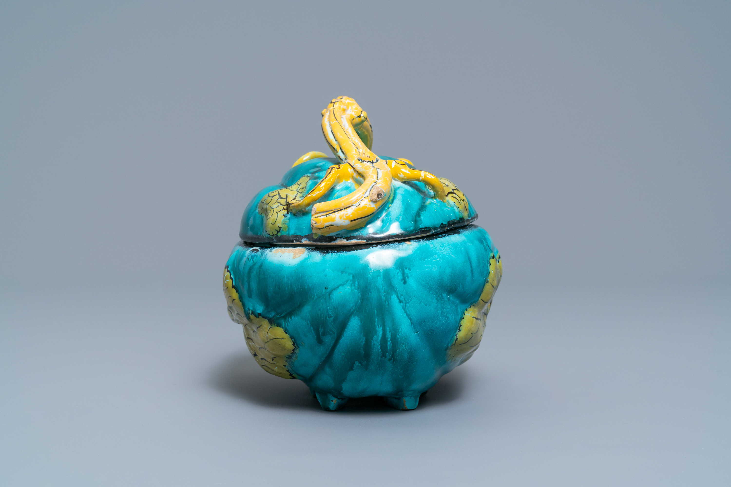 A polychrome Brussels faience melon-shaped tureen and cover, 18th C. - Image 5 of 7