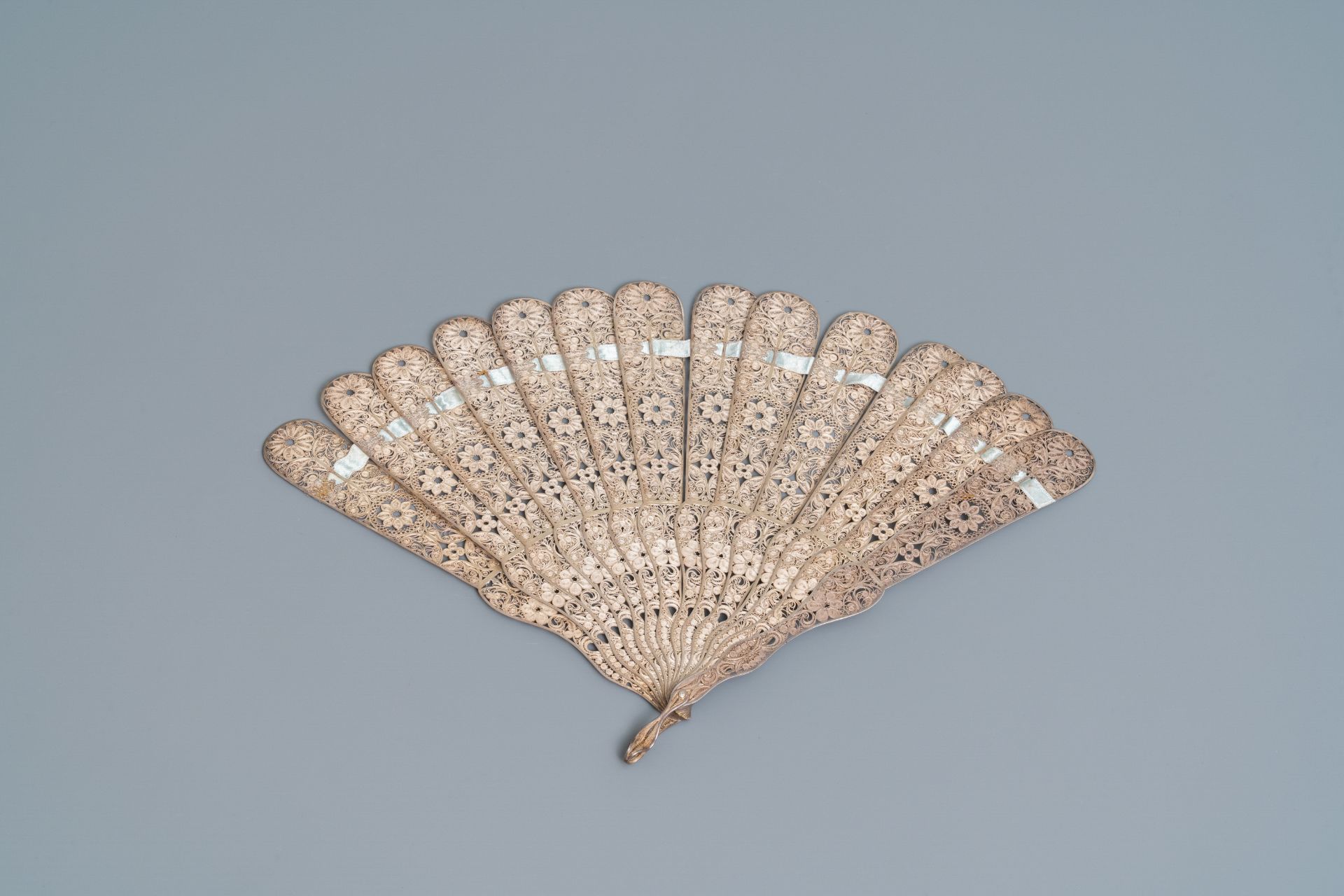 Two Chinese filigree and enamelled silver fans, 19th C. - Image 2 of 7