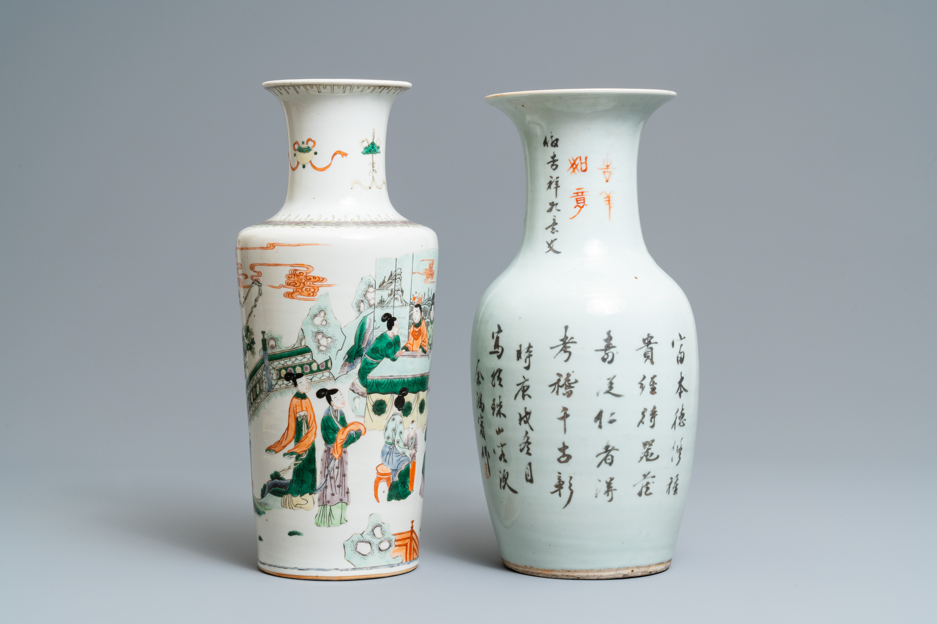 A Chinese famille verte rouleau vase and a famille rose vase, 19th C. - Image 3 of 6