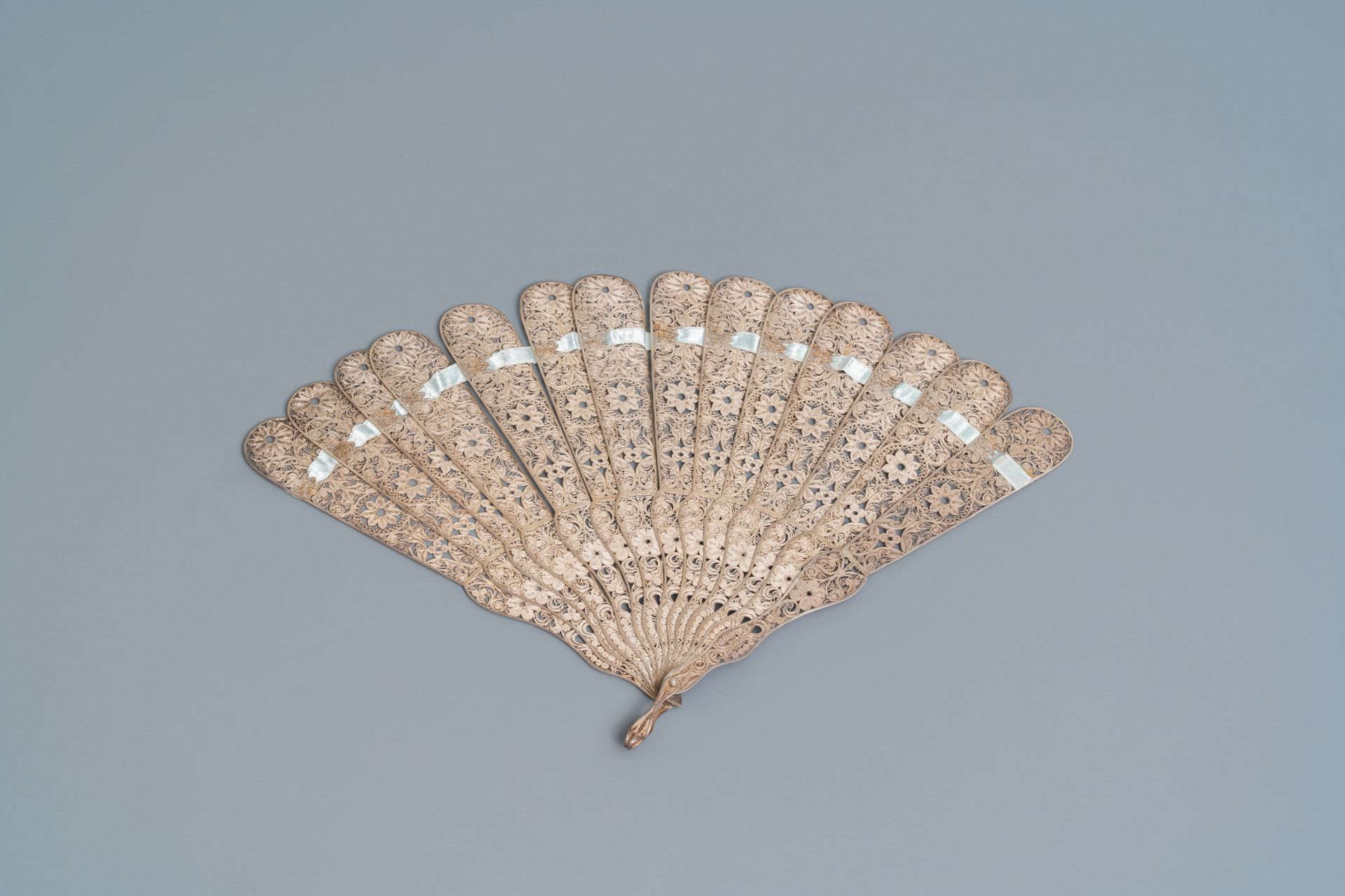 Two Chinese filigree and enamelled silver fans, 19th C. - Image 3 of 7