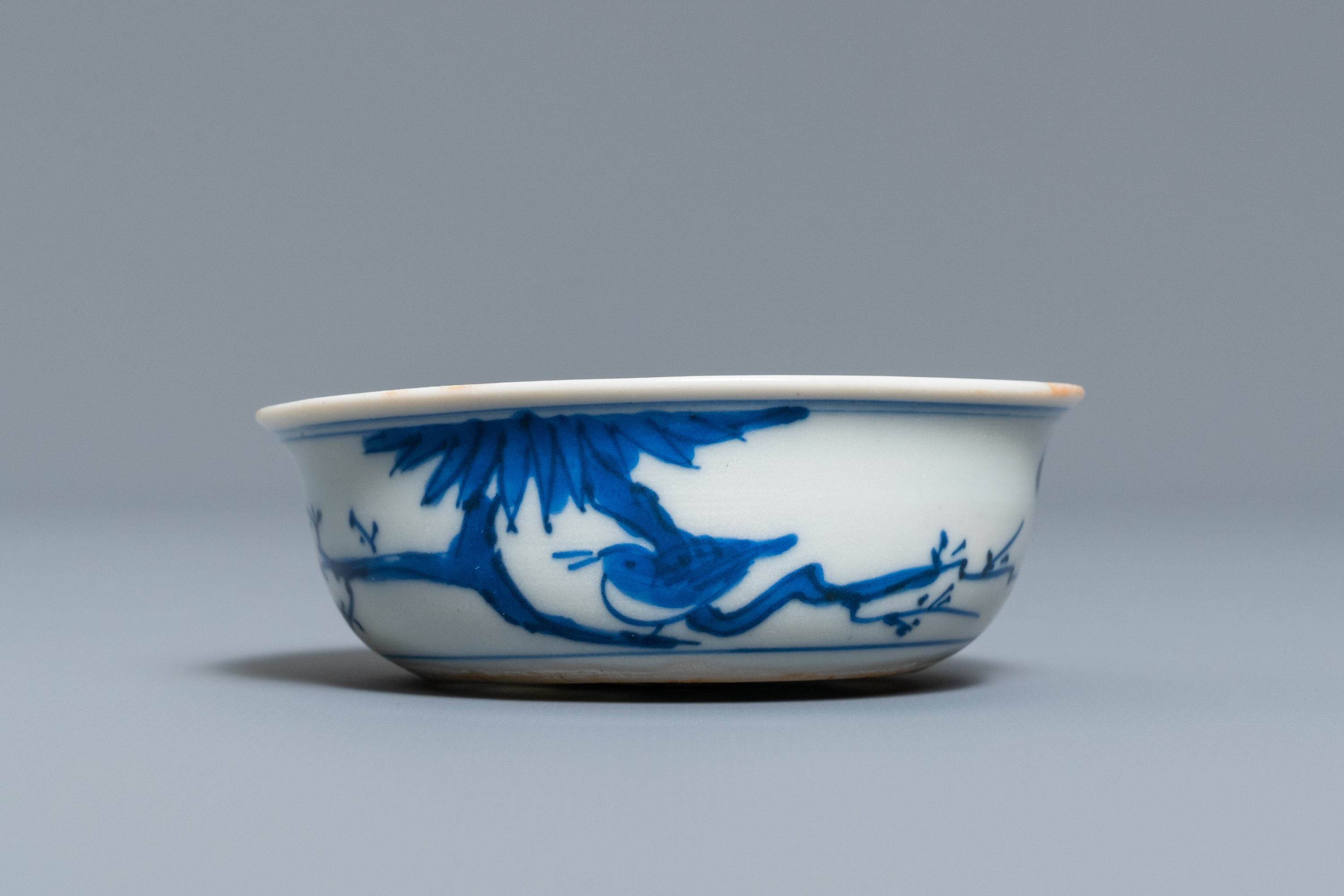 A rare deep Chinese blue and white kraak porcelain bowl with 'egret' mark, Wanli - Image 4 of 7