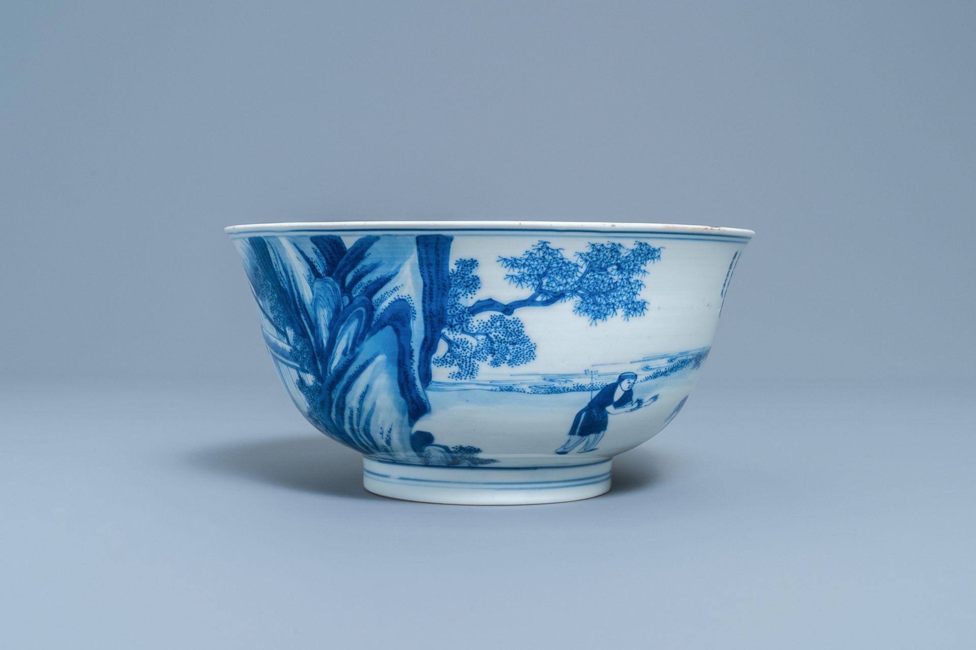 An imperial Chinese blue and white 'rice production' bowl, Kangxi mark and of the period - Bild 12 aus 14