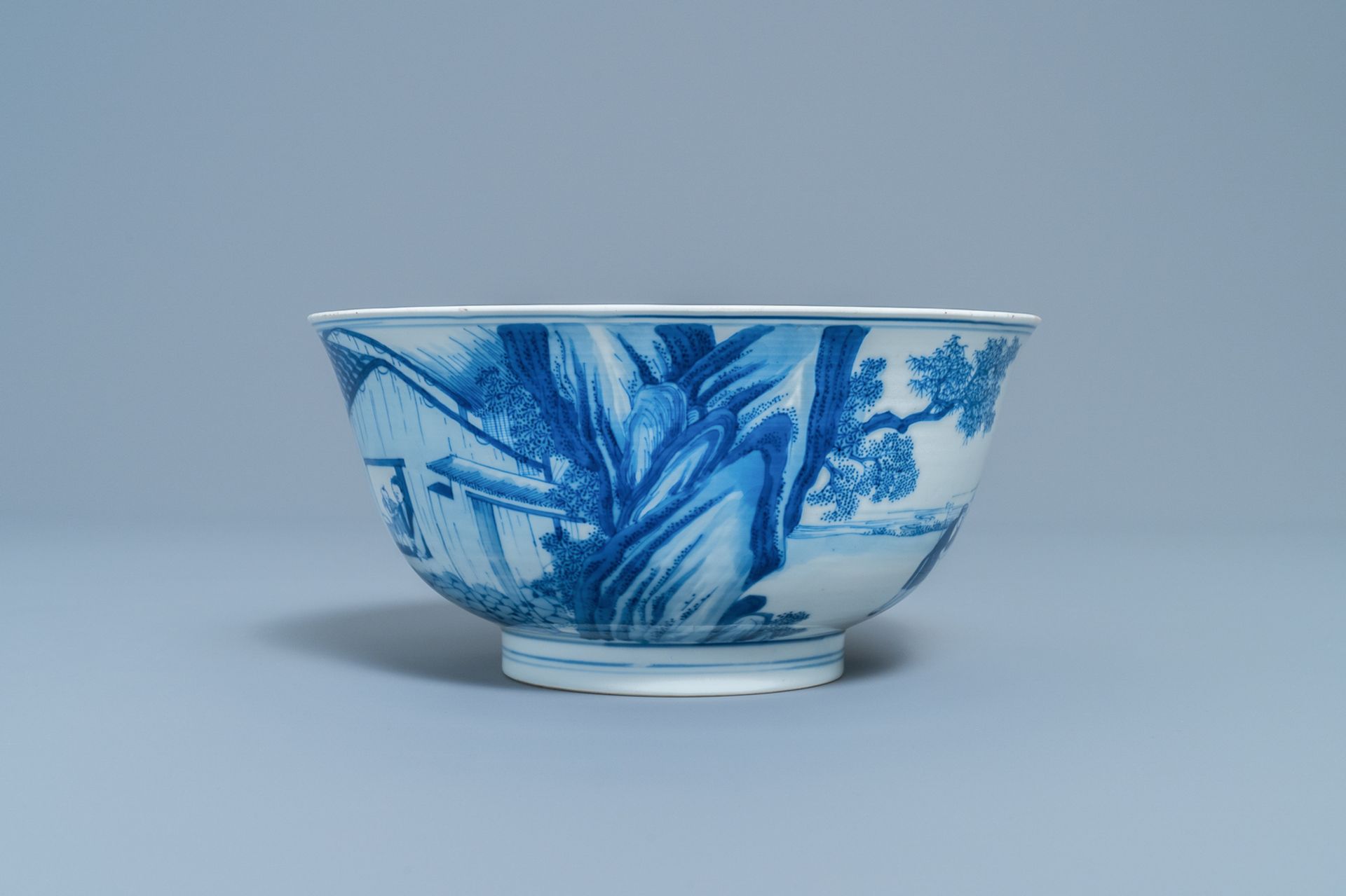 An imperial Chinese blue and white 'rice production' bowl, Kangxi mark and of the period - Bild 11 aus 14