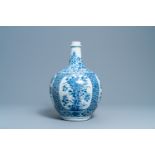 A large Japanese blue and white Arita bottle vase, Edo, 17th C.