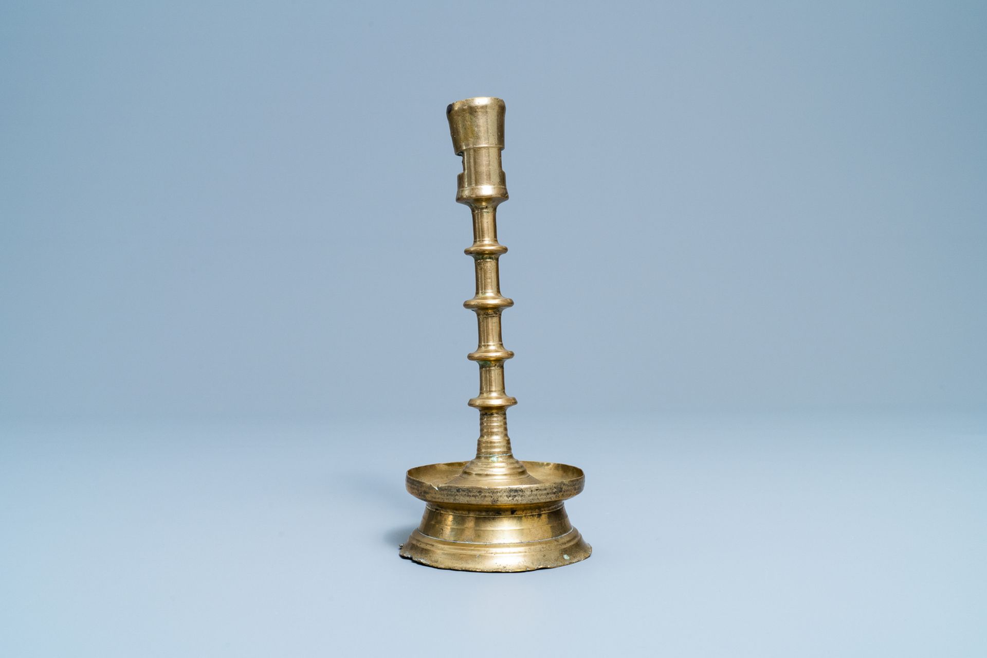 A Flemish or Dutch knotted bronze candlestick, 15th C. - Image 2 of 6