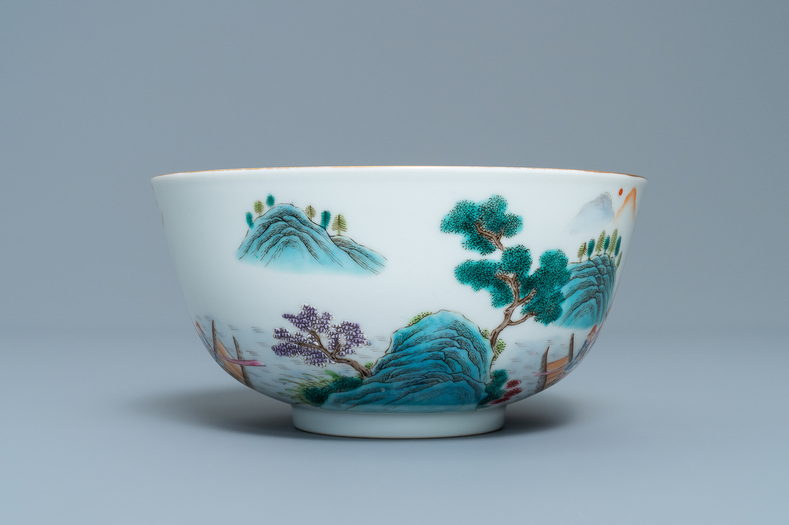 A fine Chinese famille rose bowl, Qianlong mark, 20th C. - Image 5 of 7