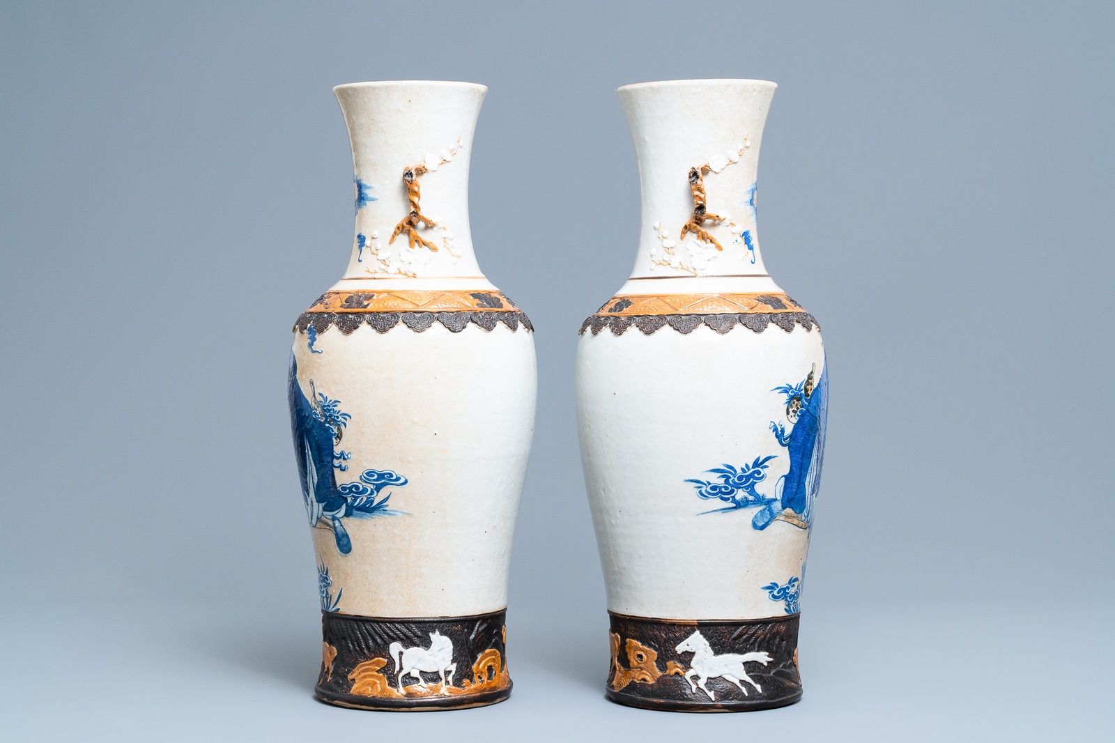 A pair of Chinese Nanking crackle-glazed vases with Li Tieguai, 19th C. - Image 2 of 6