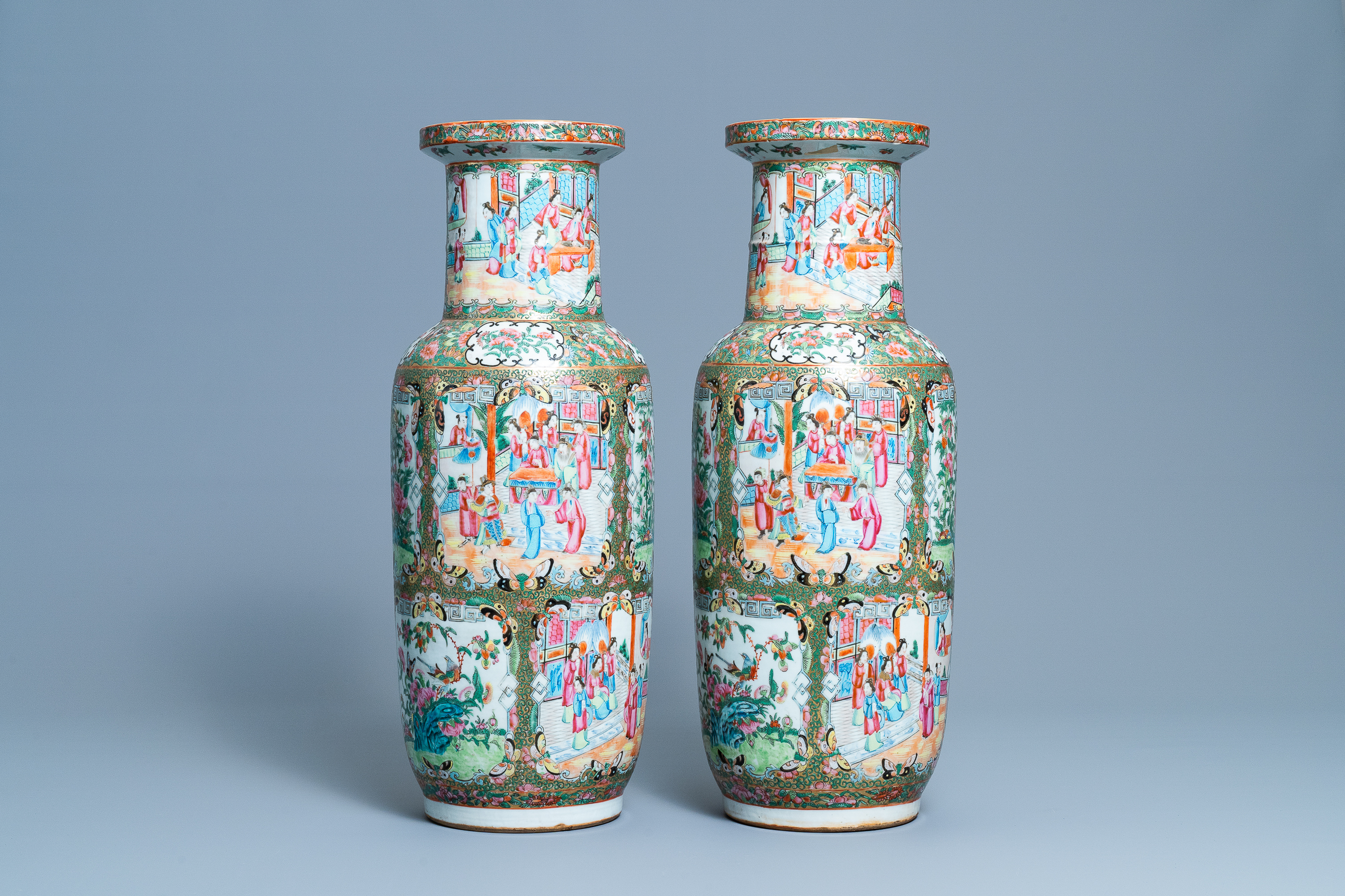 A pair of Chinese Canton famille rose rouleau vases, 19th C. - Image 3 of 6