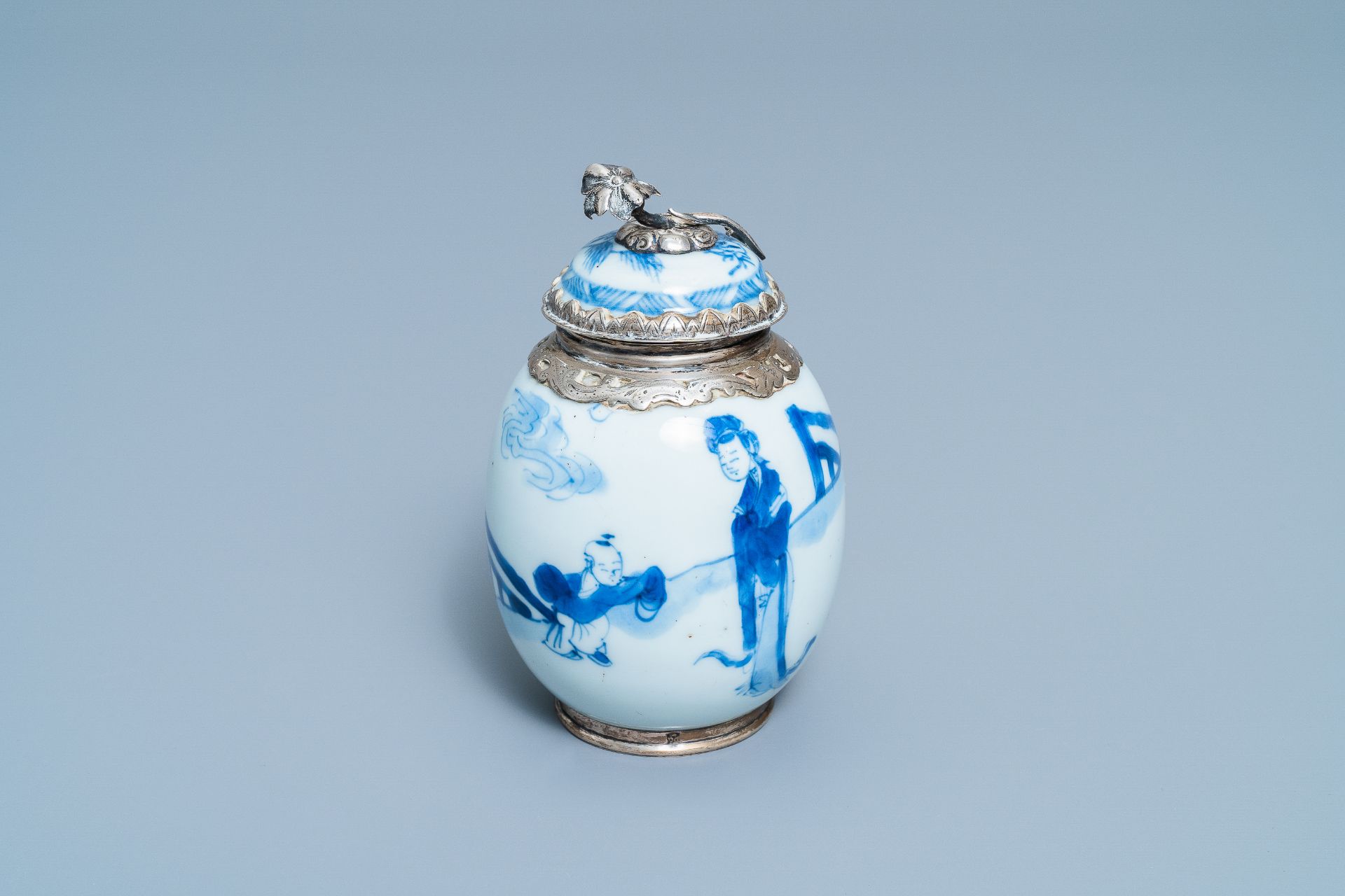 A Chinese blue and white tea caddy with Dutch silver mounts, Kangxi