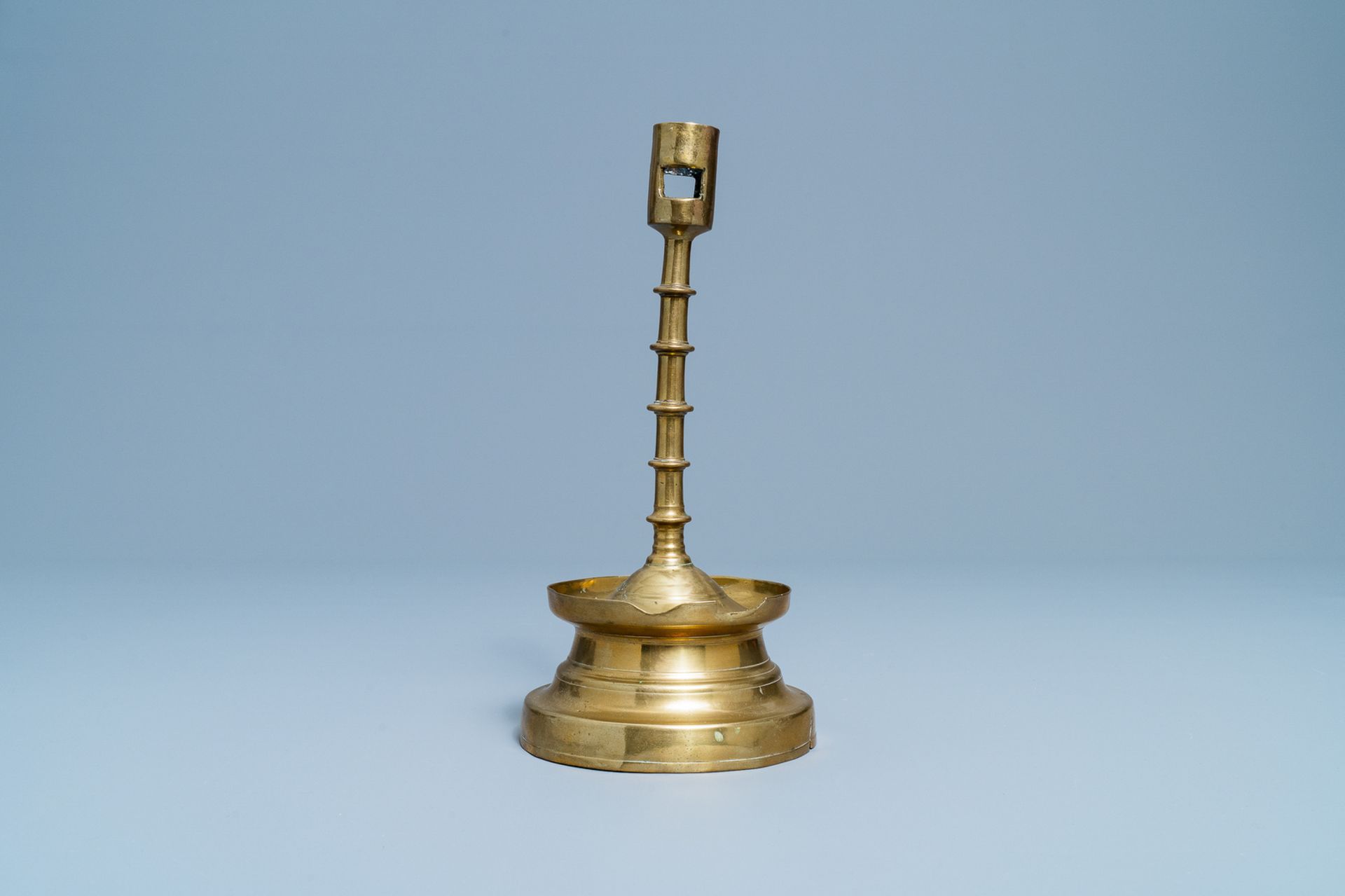 A Flemish or Dutch knotted bronze candlestick, 15th C. - Image 3 of 6