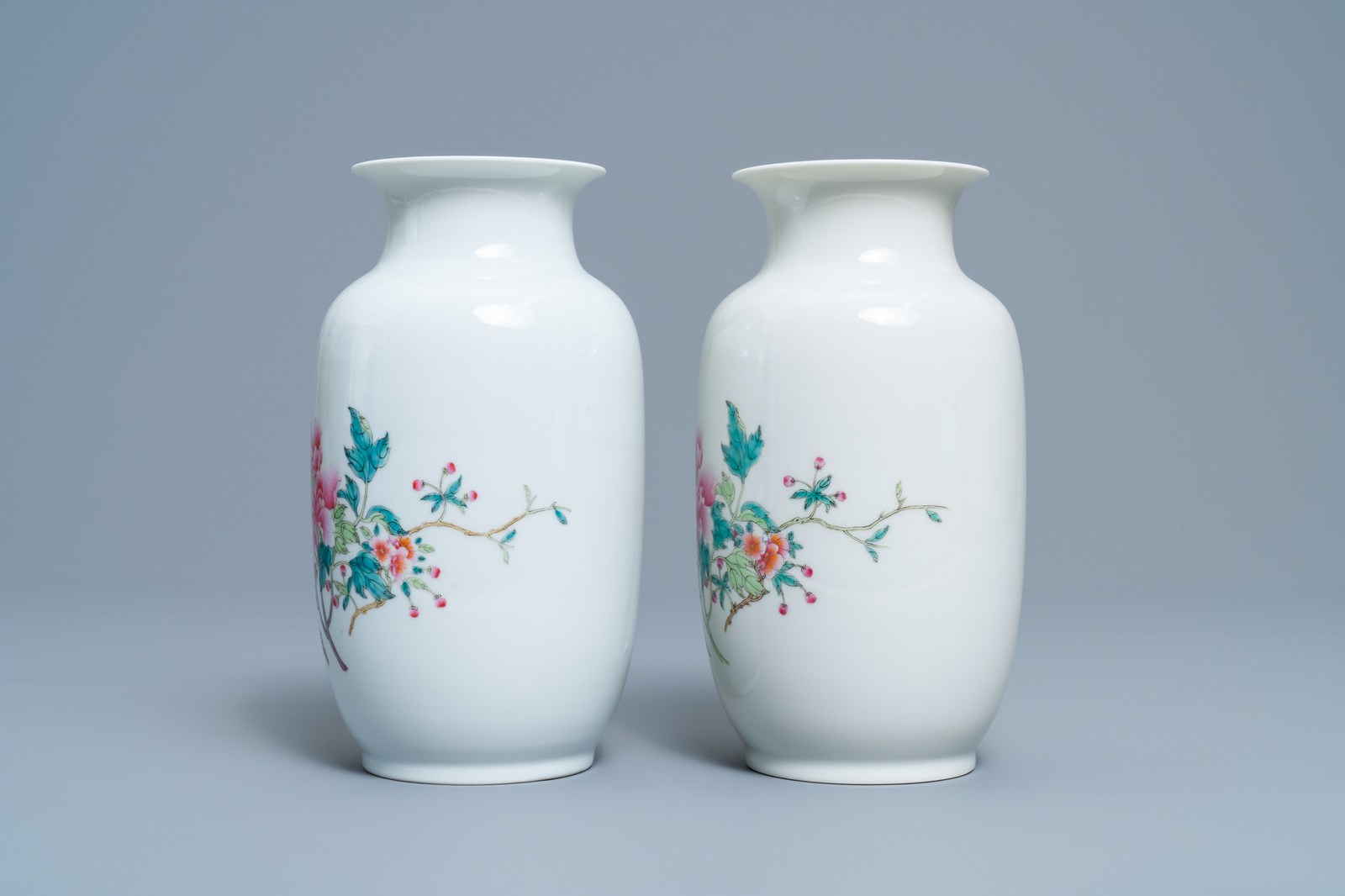 A pair of Chinese famille rose eggshell vases with floral design, Republic - Image 2 of 6