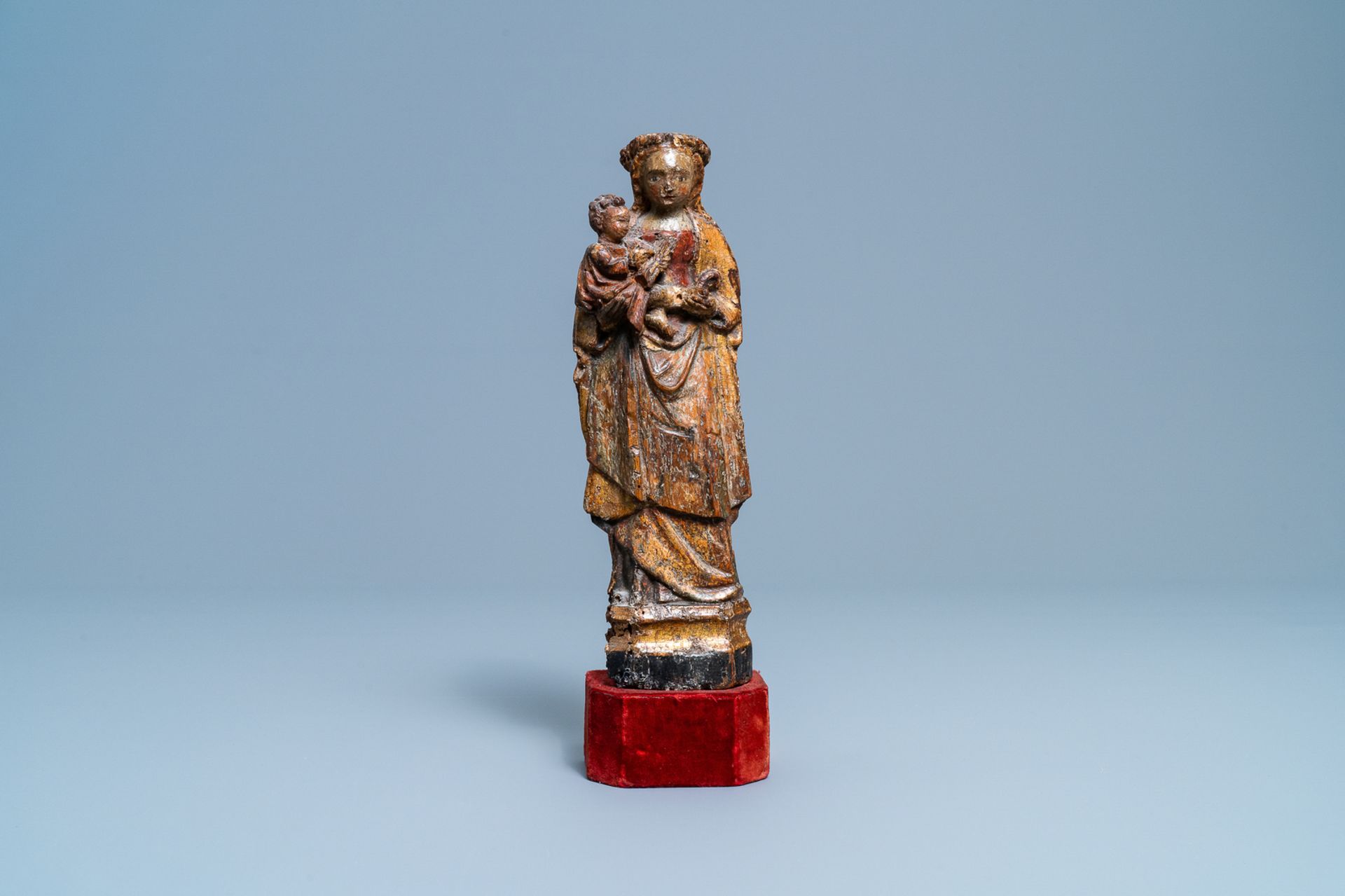 A polychromed wood figure of the Virgin and child, Malines, 16th C. - Image 8 of 8