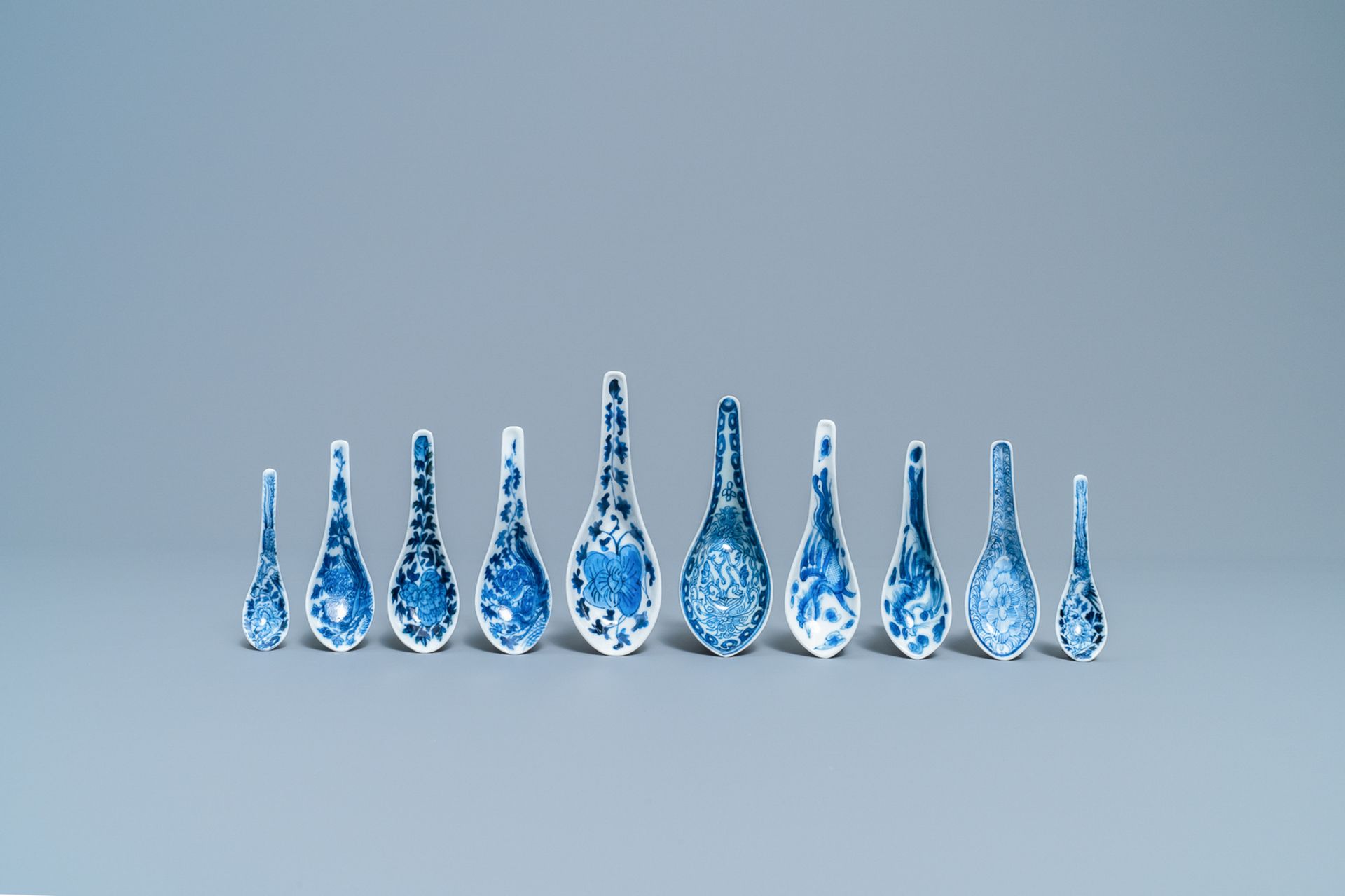 Ten Chinese blue and white spoons for the Straits or Peranakan market, 19/20th C. - Image 2 of 7