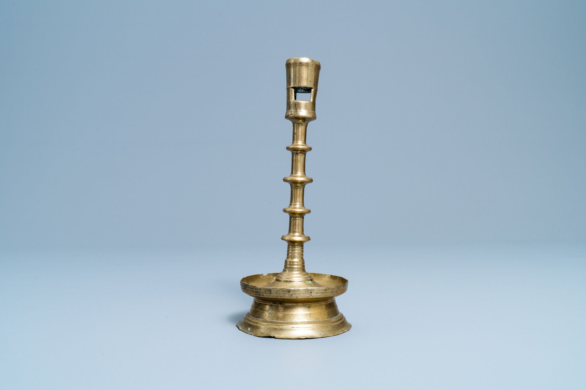 A Flemish or Dutch knotted bronze candlestick, 15th C. - Image 3 of 6