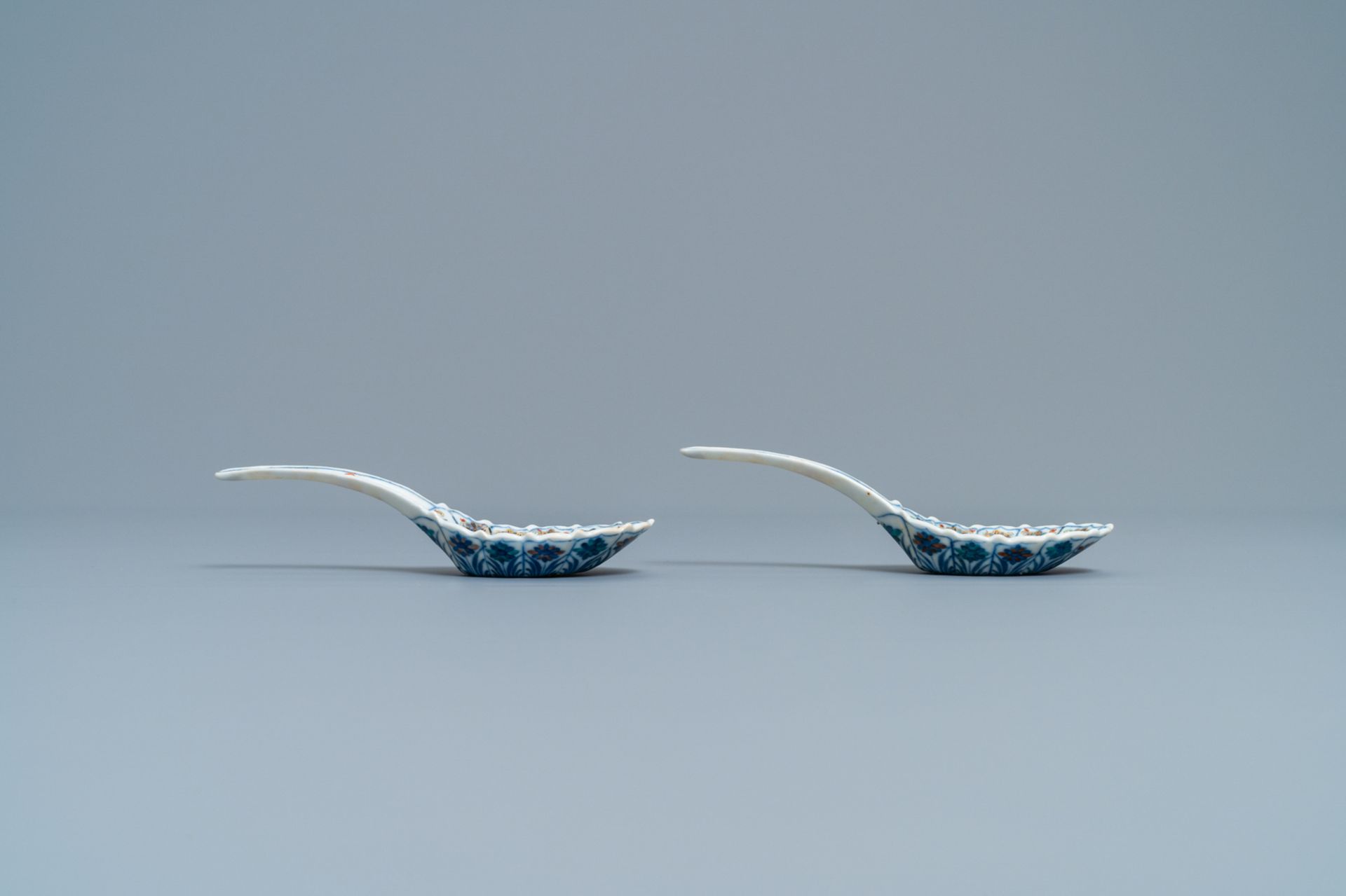 A pair of Chinese parcel-gilt doucai spoons, seal marks, 19th C. - Image 4 of 4