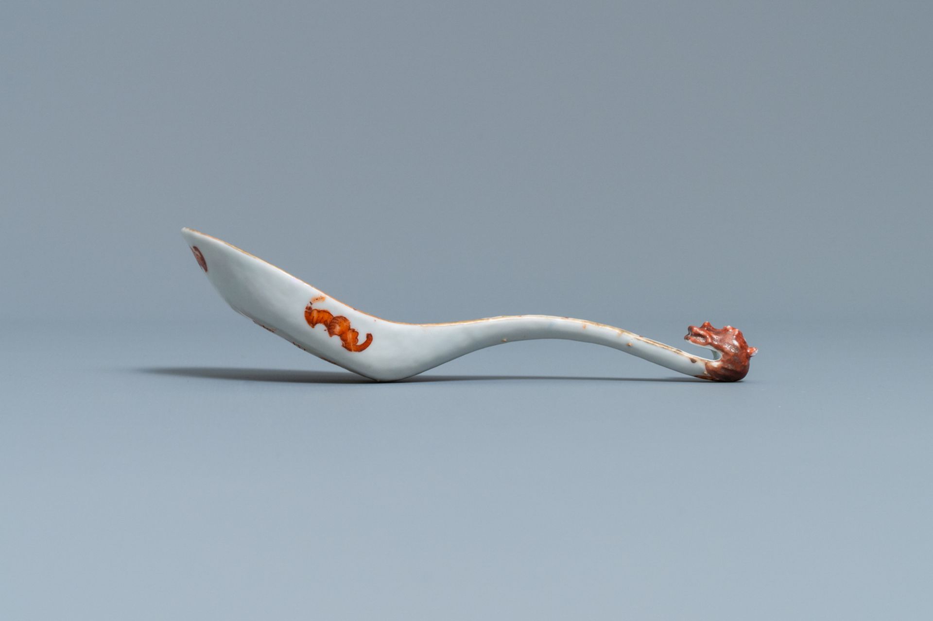 A Chinese famille rose 'nine peaches' spoon, Guangxu mark and of the period - Image 2 of 4