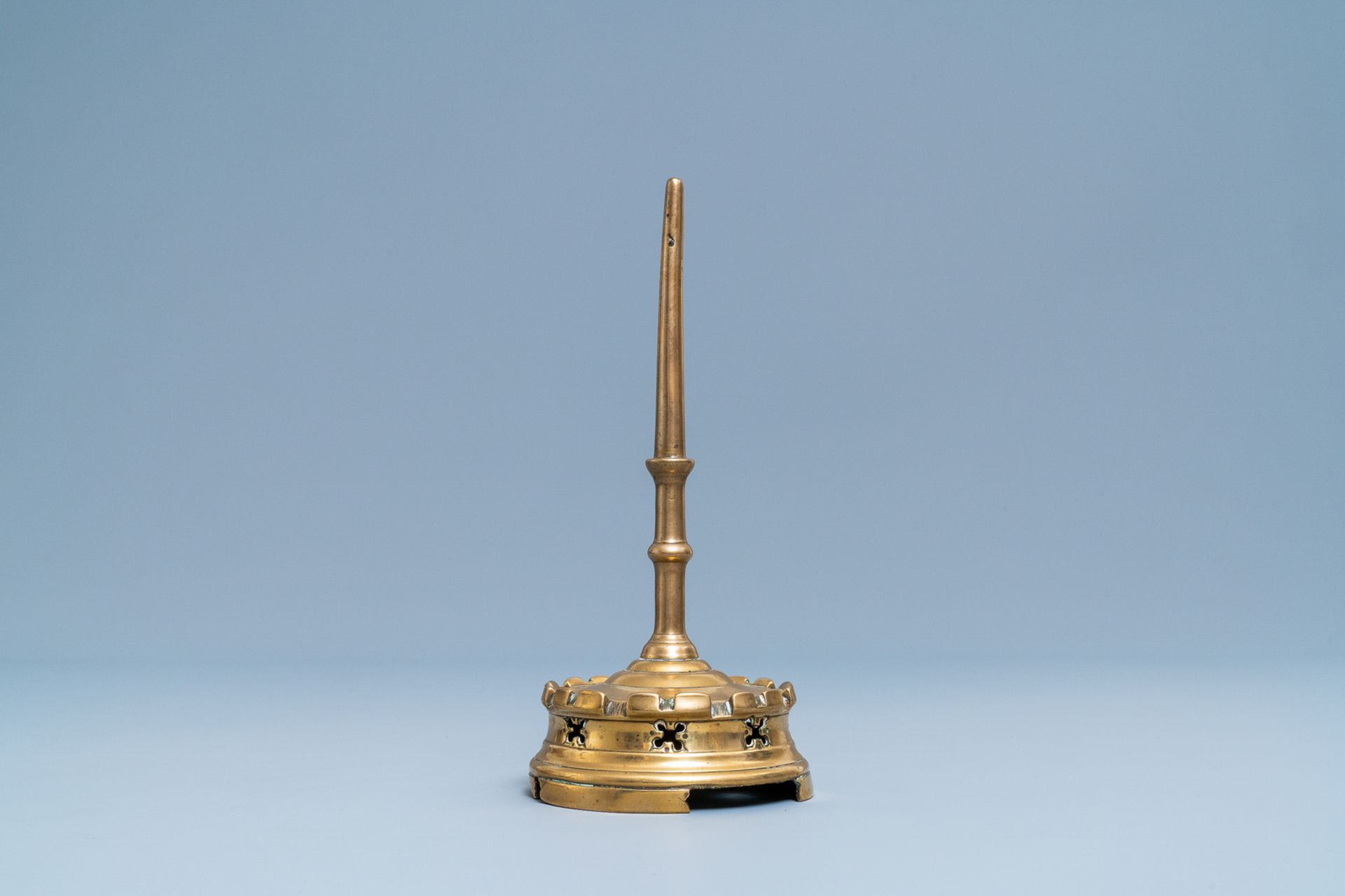 A Flemish or Dutch bronze candlestick, 14/15th C. - Image 3 of 6