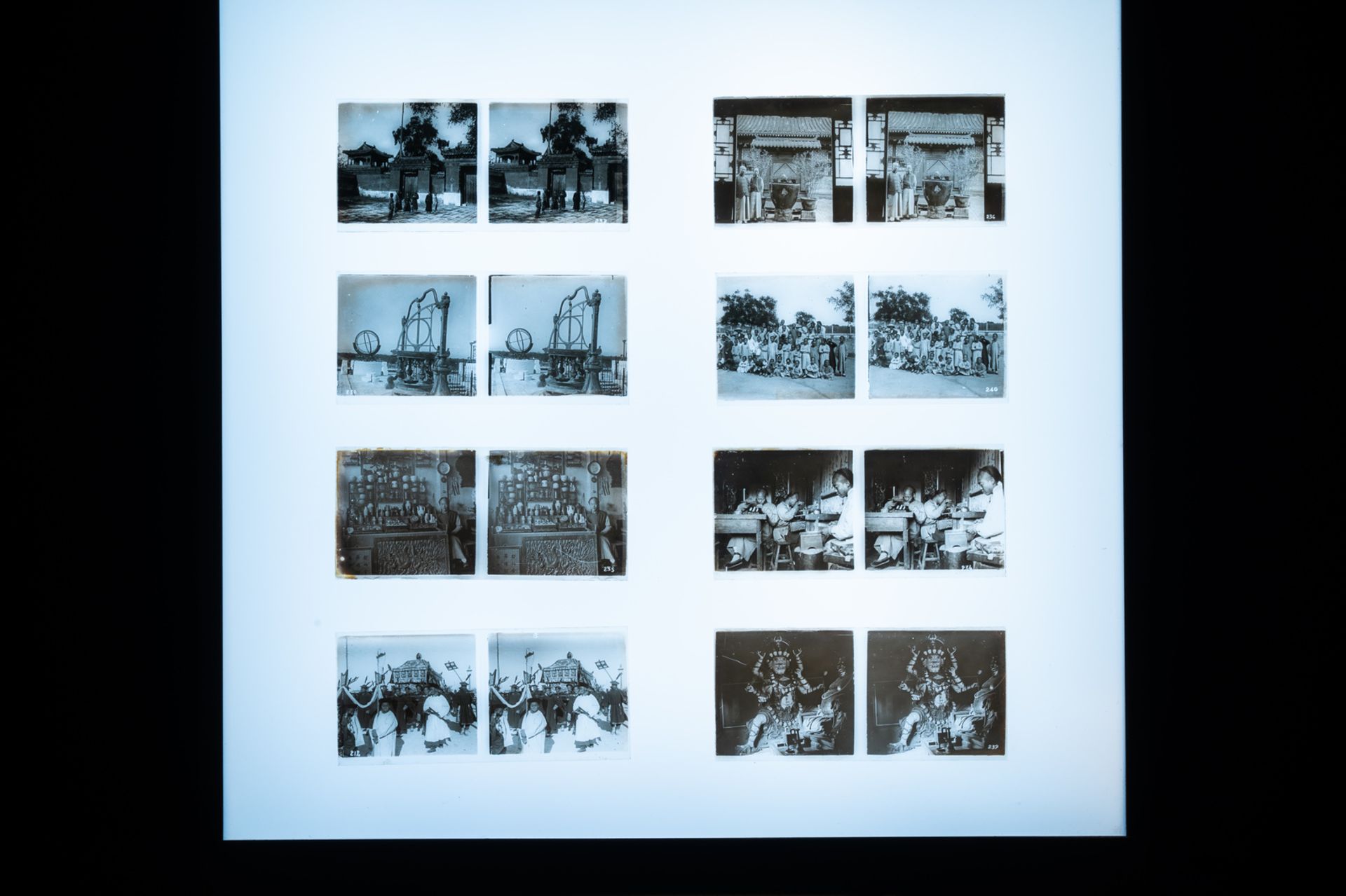 A collection of 201 stereoviews of China on glass slides, mostly Beijing, ca. 1903 - Image 27 of 28