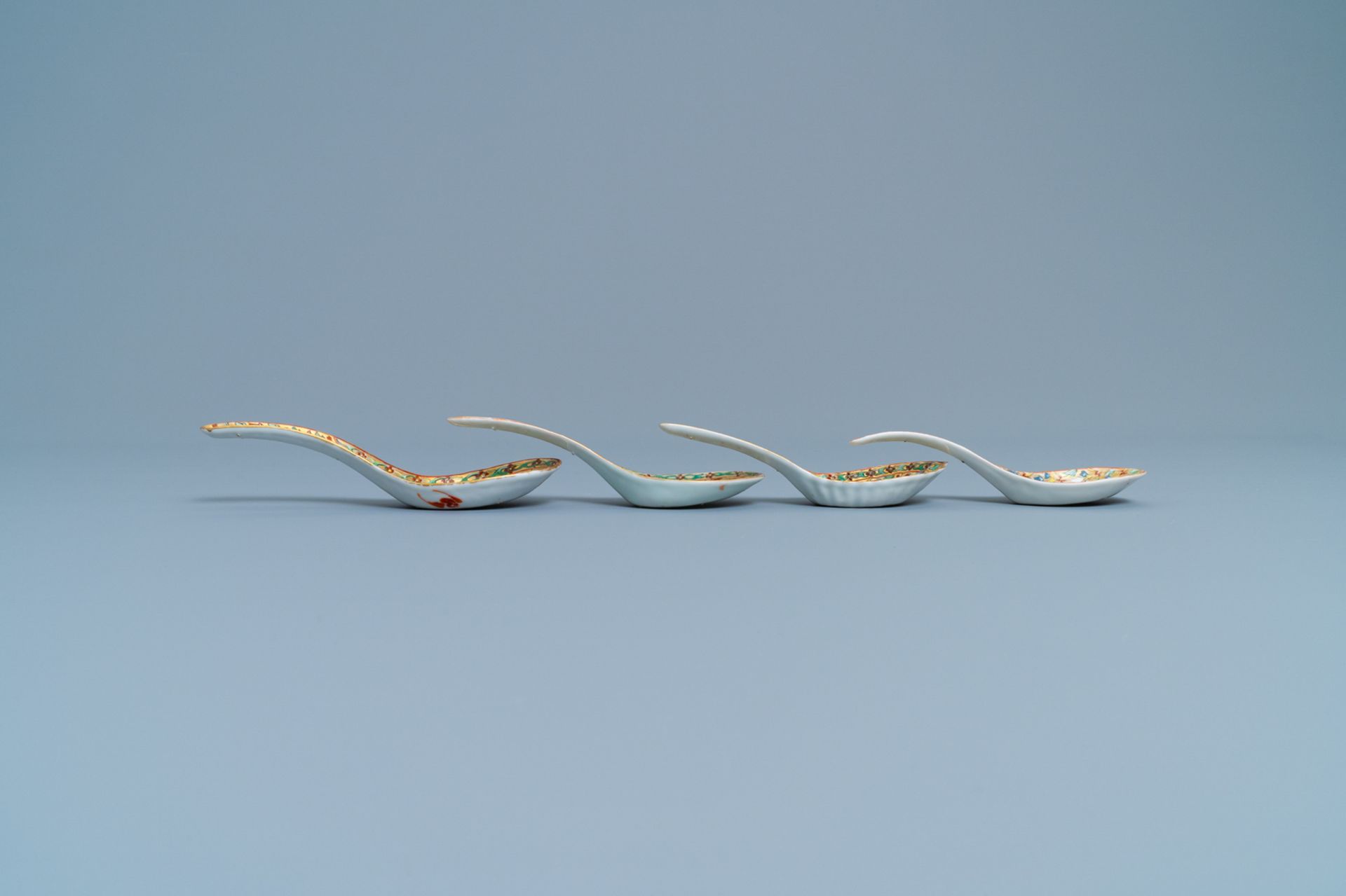 Four Chinese Thai market Lai Nam Thong spoons, 19th C. - Image 5 of 5