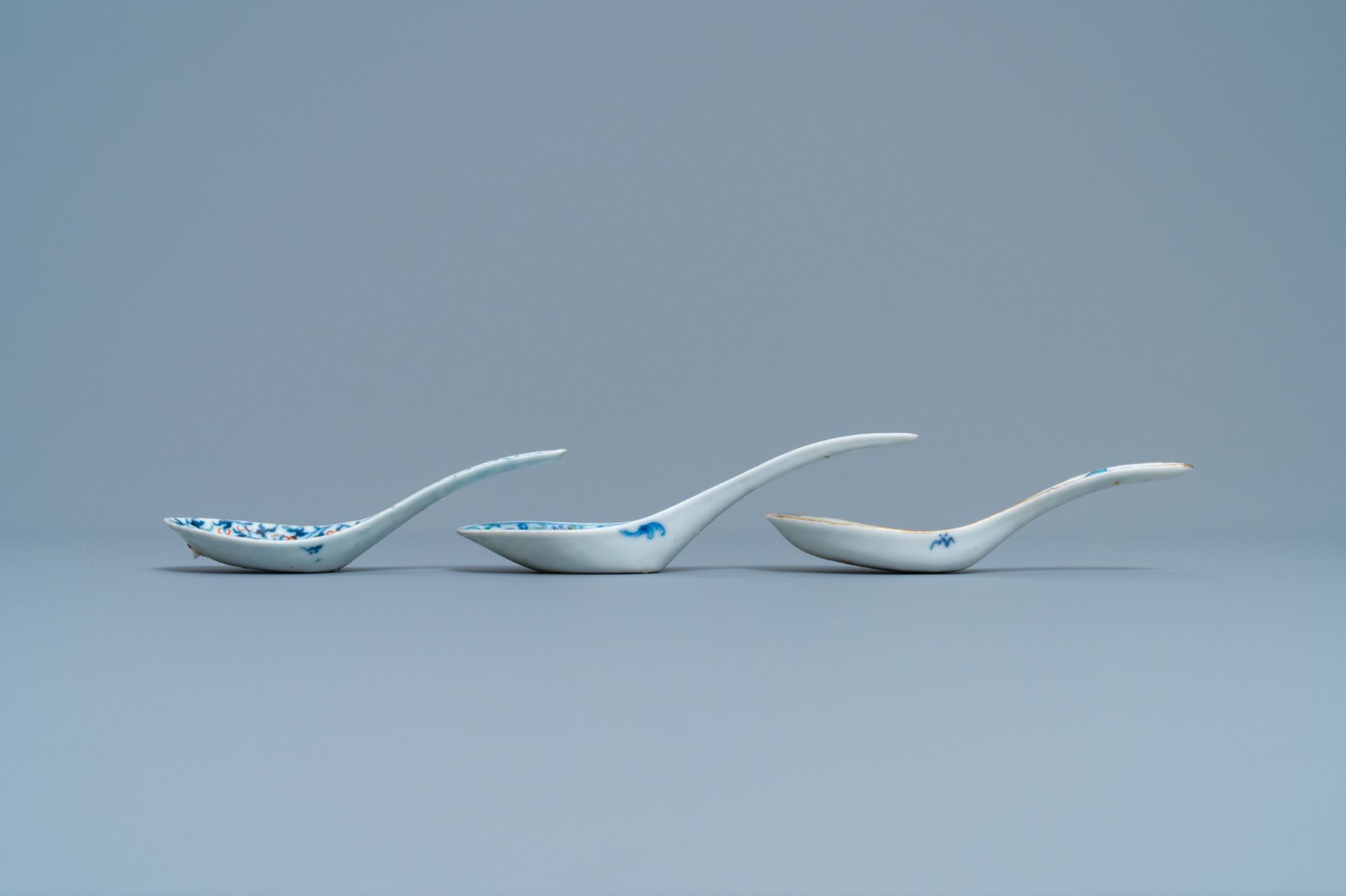 Three Chinese doucai spoons, 19th C. - Image 4 of 5