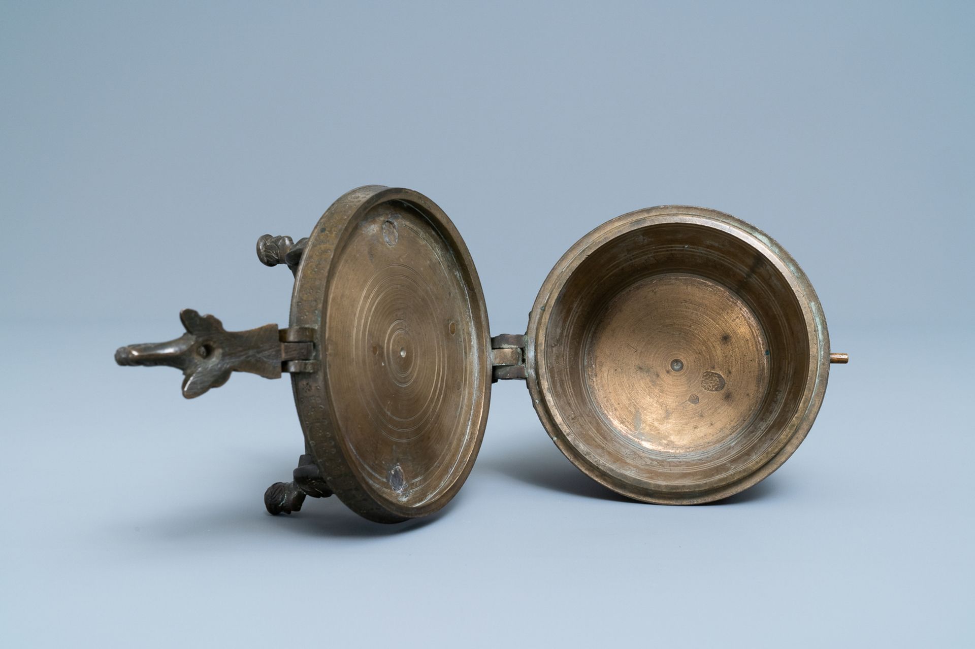 A bronze nest of weights, Nuremberg, Germany, early 17th C. - Image 11 of 15
