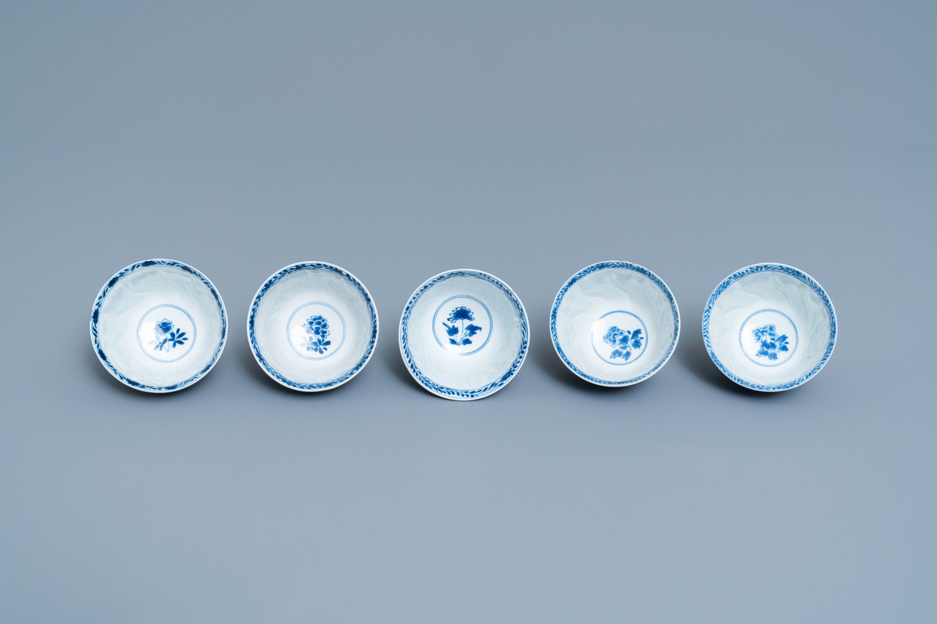 A group of Chinese blue and white wares, Kangxi - Image 17 of 17