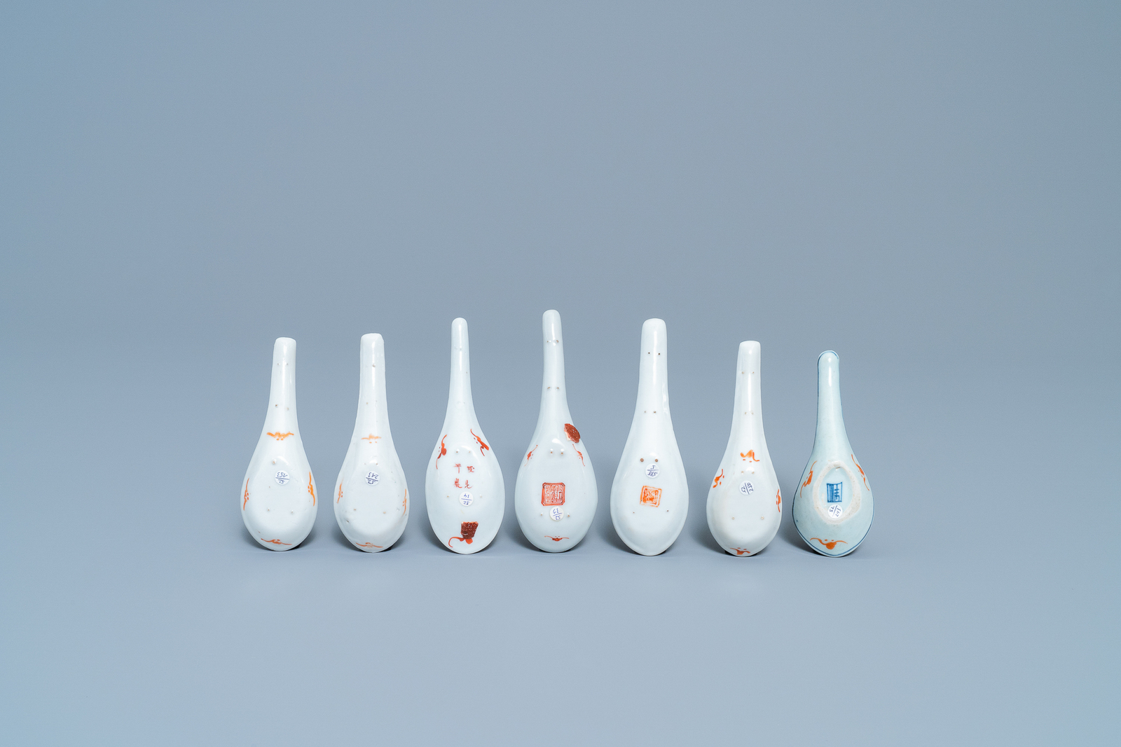 Seven Chinese famille rose spoons, 19/20th C. - Image 3 of 5