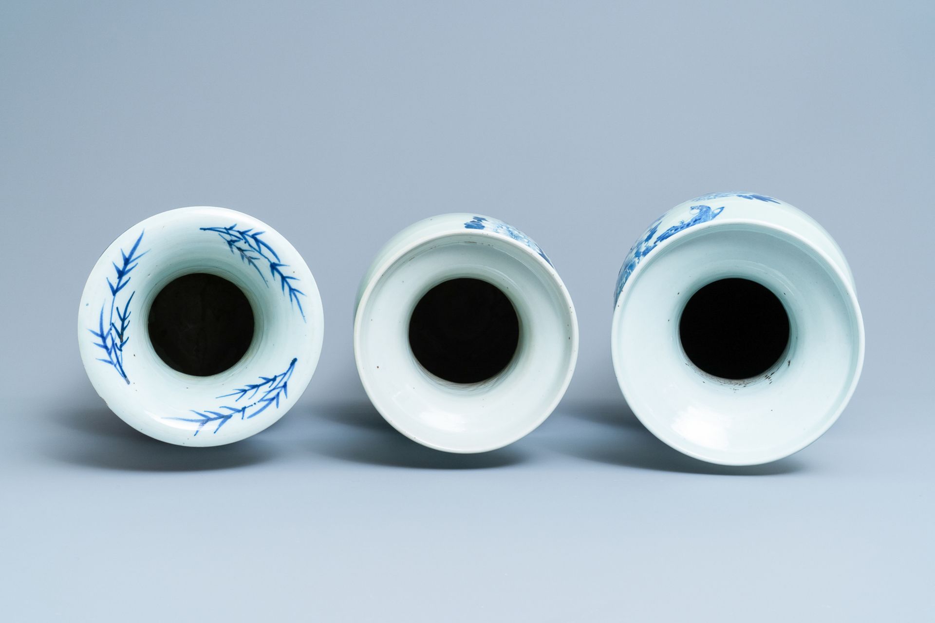 Three Chinese blue and white celadon-ground vases, 19th C. - Image 5 of 6