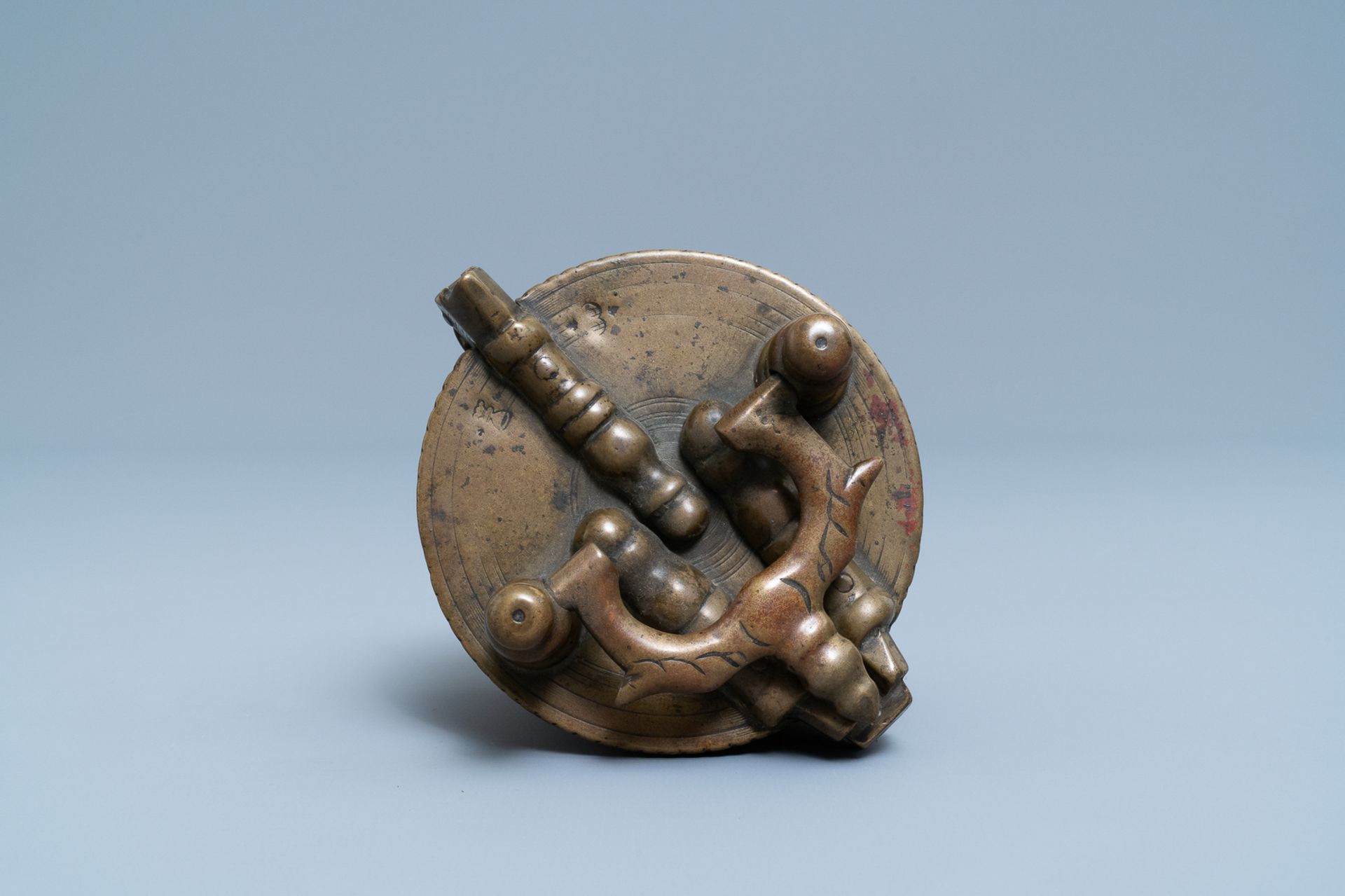 A bronze nest of weights, Nuremberg, Germany, 17th C. - Image 6 of 14