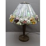 TIFFANY STYLE TABLE LAMP, 55cms H E/T