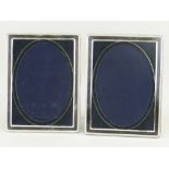 PAIR OF MODERN SILVER RECTANGULAR PORTRAIT PHOTOGRAPH FRAMES