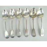 VICTORIAN SET OF SIX SILVER DESSERT SPOONS London 1938, John & Henry Lias, 6 troy ounces.