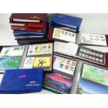 STAMPS & POSTCARDS / JERSEY / A COLLECTION OF FIRST DAY COVERS IN FOLDERS / MINT STAMPS IN FOLDERS