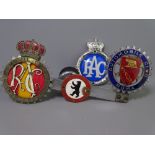 UK & SPAIN RAC BADGES and other Automobile Club badges for Rome and Berlin, mainly mounted on a