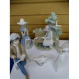 NAO, NADAL FIGURINES/ORNAMENTS (5)