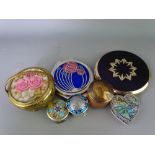 QUANTITY OF COLLECTABLE PILL BOXES & COMPACTS including two sterling silver and enamel examples