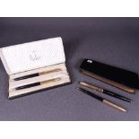 PARKER - Vintage 1960s Black Parker 61 Custom fountain pen (with capillary filling system) and