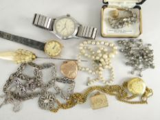 ASSORTED JEWELLERY AND WATCHES to include 9ct gold heart pendant, 9ct gold charm in the form of a