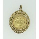 VICTORIAN GOLD SOVEREIGN DATED 1892 in 9ct gold openwork mount, 11.3gms