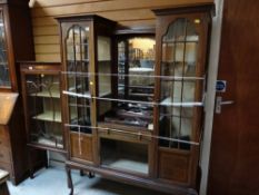 EDWARDIAN MAHOGANY & CHEQUER STRUNG CHINA CABINET with central mirror above drawer (two glazed