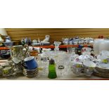 ASSORTED CERAMICS & GLASSWARE