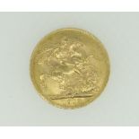 GEORGE V GOLD SOVEREIGN DATED 1913, 8.0 GRAMS.